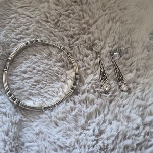 Elegant Silver Jewelry Set